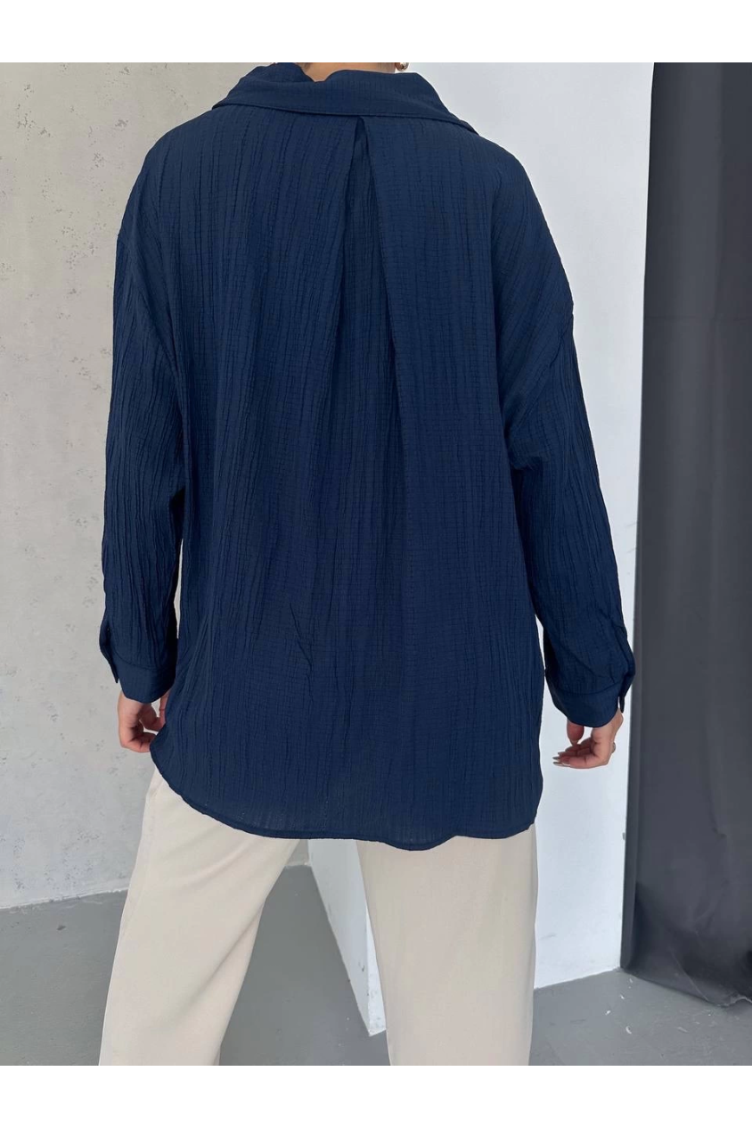 Ağaç kabuğu oversize arkası pileli gömlek Ağaç kabuğu oversize arkası pileli gömlek