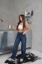 Arkadan tokalı jeans pantolon