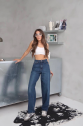Arkadan tokalı jeans pantolon