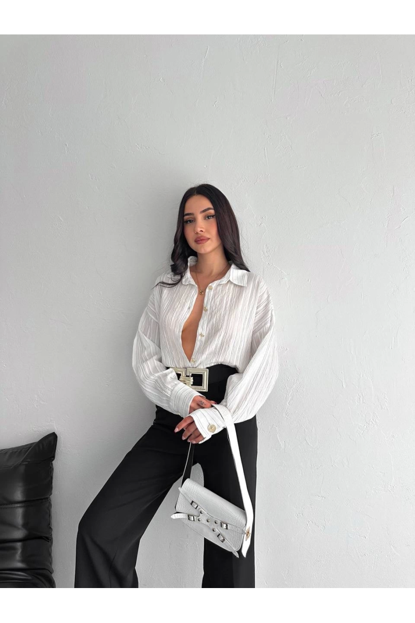 Çizgili oversize gömlek Çizgili oversize gömlek
