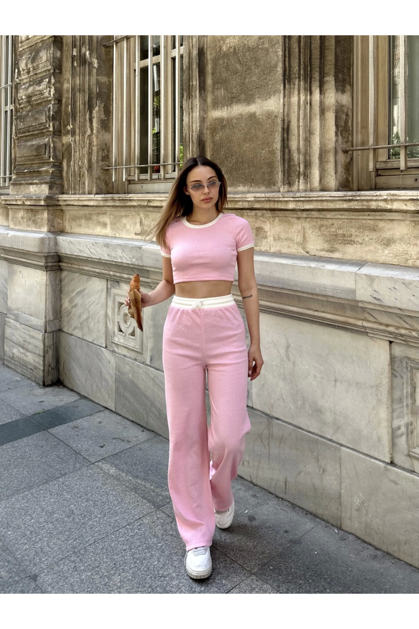 Crop pantolon biyeli takım pembe