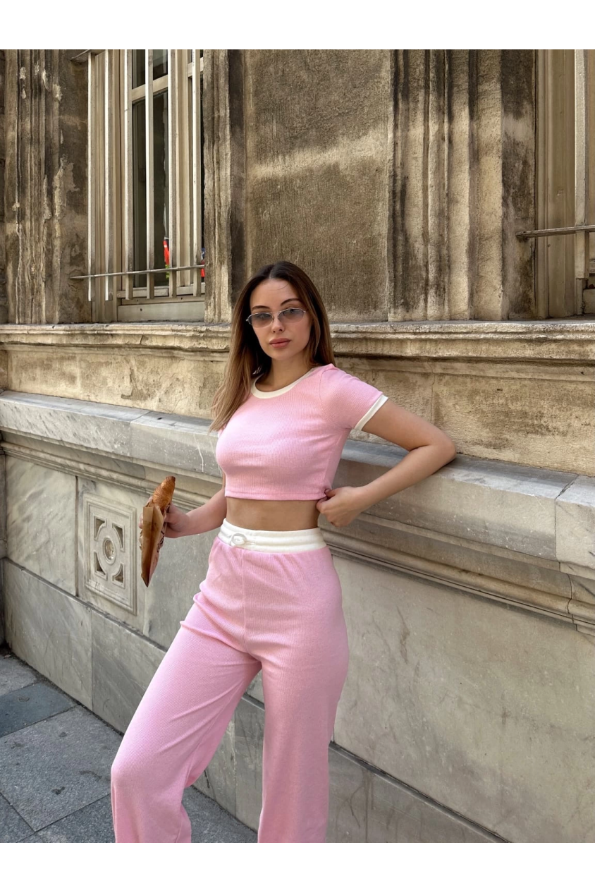 Crop pantolon biyeli takım pembe