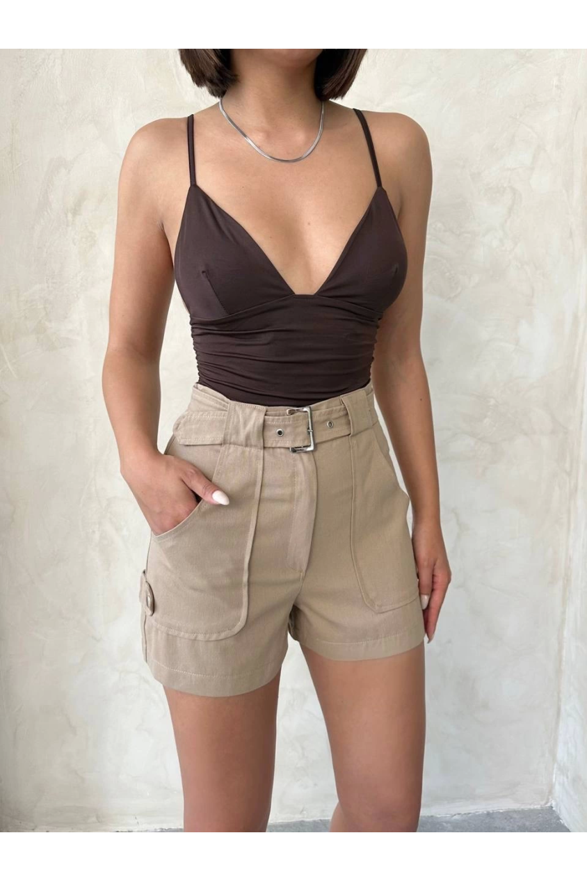 Kemer detaylı gabardin şort bej s25289