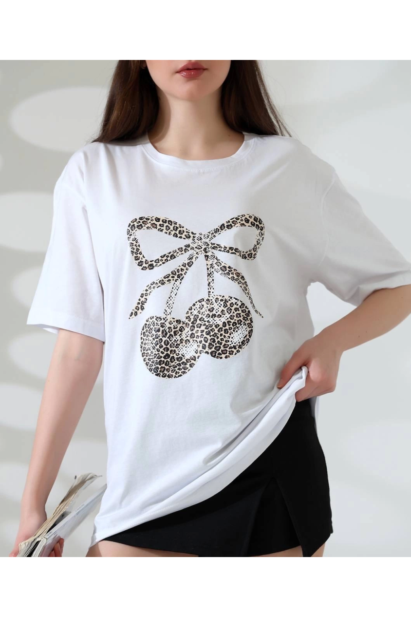 Leopar desenli kiraz baskılı tişört