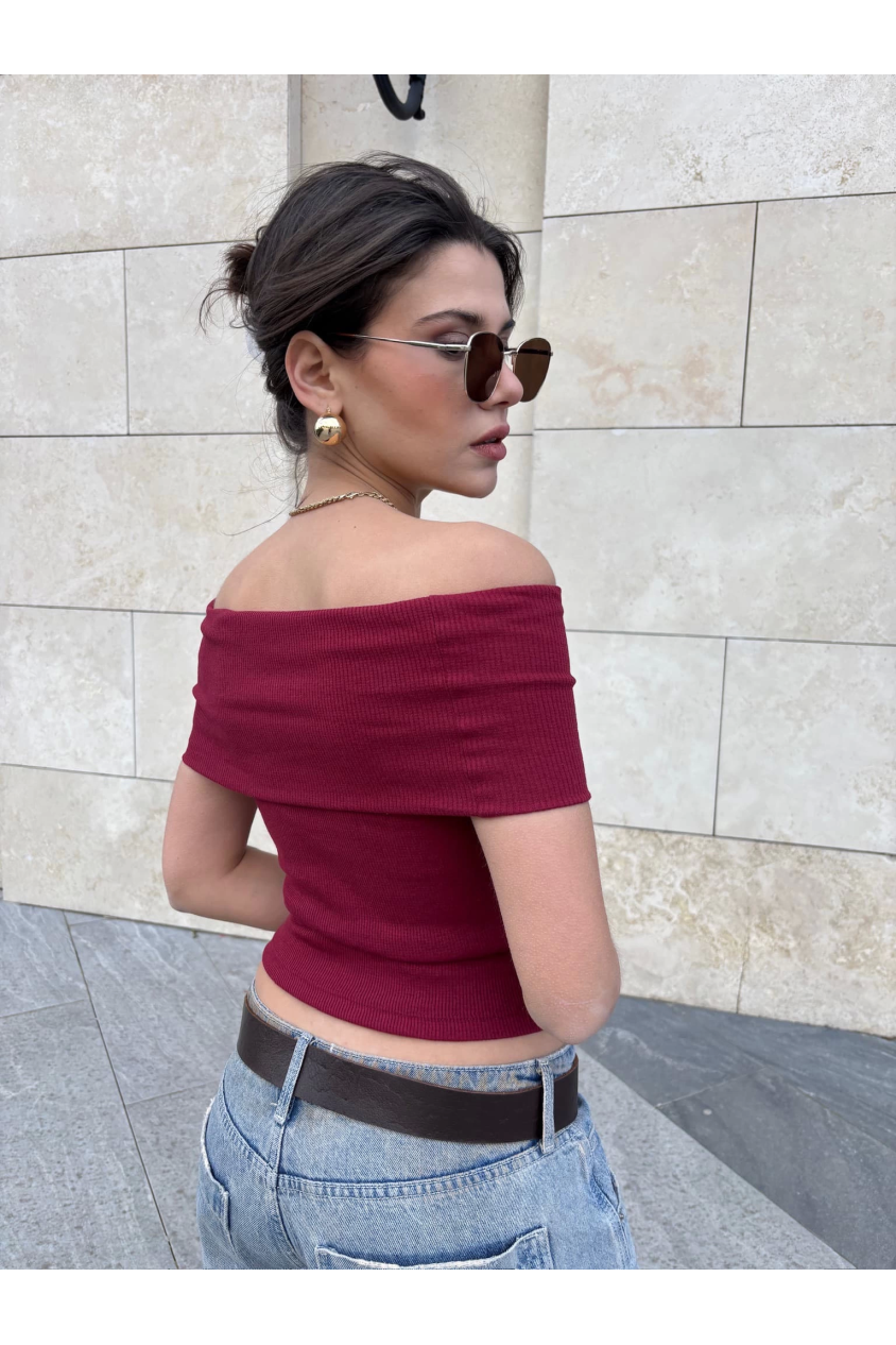 Madonna yaka sıfır kol bluz