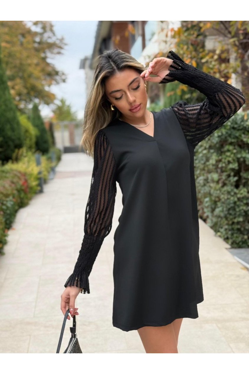 Kadın Uzun Kollu V Yakalı Kolları Tül Detay Kısa Krep Elbise