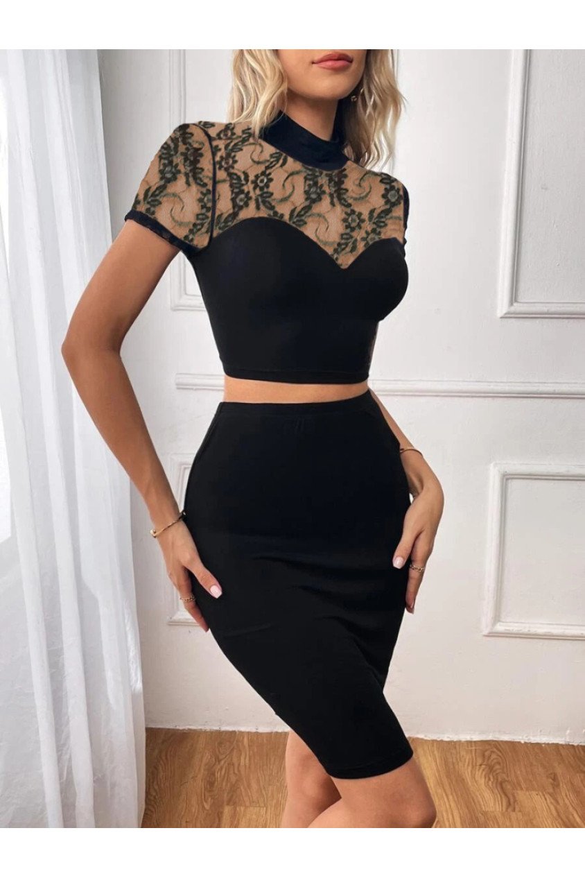 Kadın Kısa Kollu Yarı Balıkçı Yaka Dantelli Straplez Ithal Krep Crop Bluz Ve Etek Ikili Takım