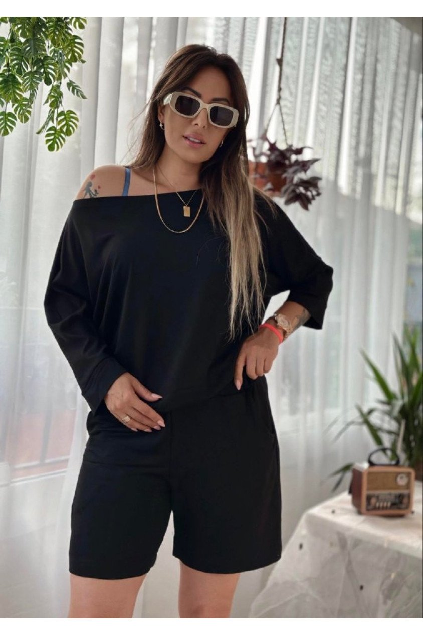 Kadın Kayık Yaka Oversize Asimetrik Bluz Ve şort Iki Iplik Takım