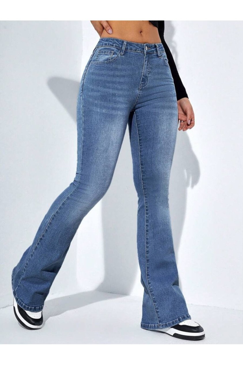 Kadın Yüksek Bel Cepli İspanyol Paçalı Kot Jeans Pantolon