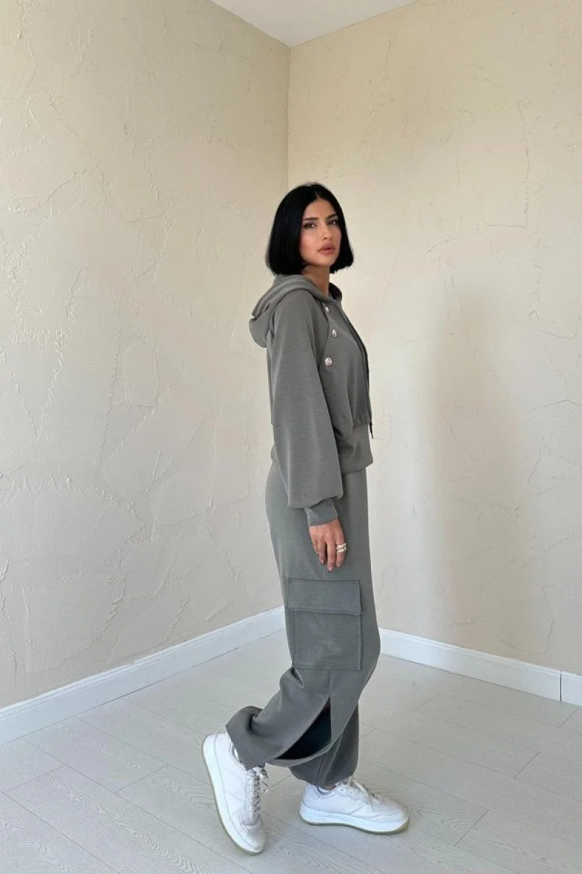 Haki Kapüşonlu Sweatshirt Ve Kargo Pantolon Takım