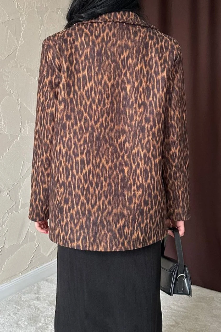 Leopar Yakası Kürk Garnili Desenli Ceket