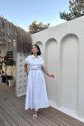 Beyaz Nakışlı İşlemeli Elbise