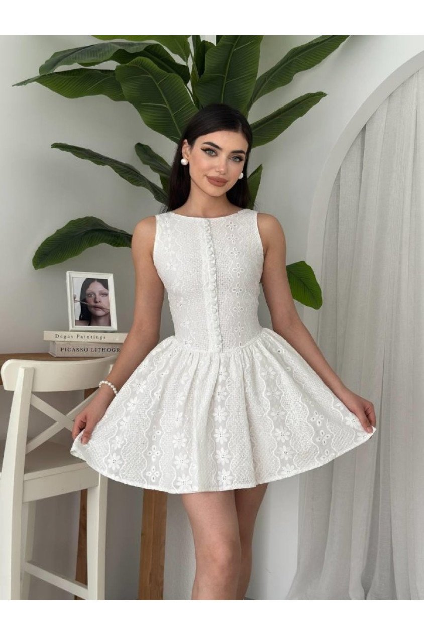 Yema Düğme Detaylı Elbise