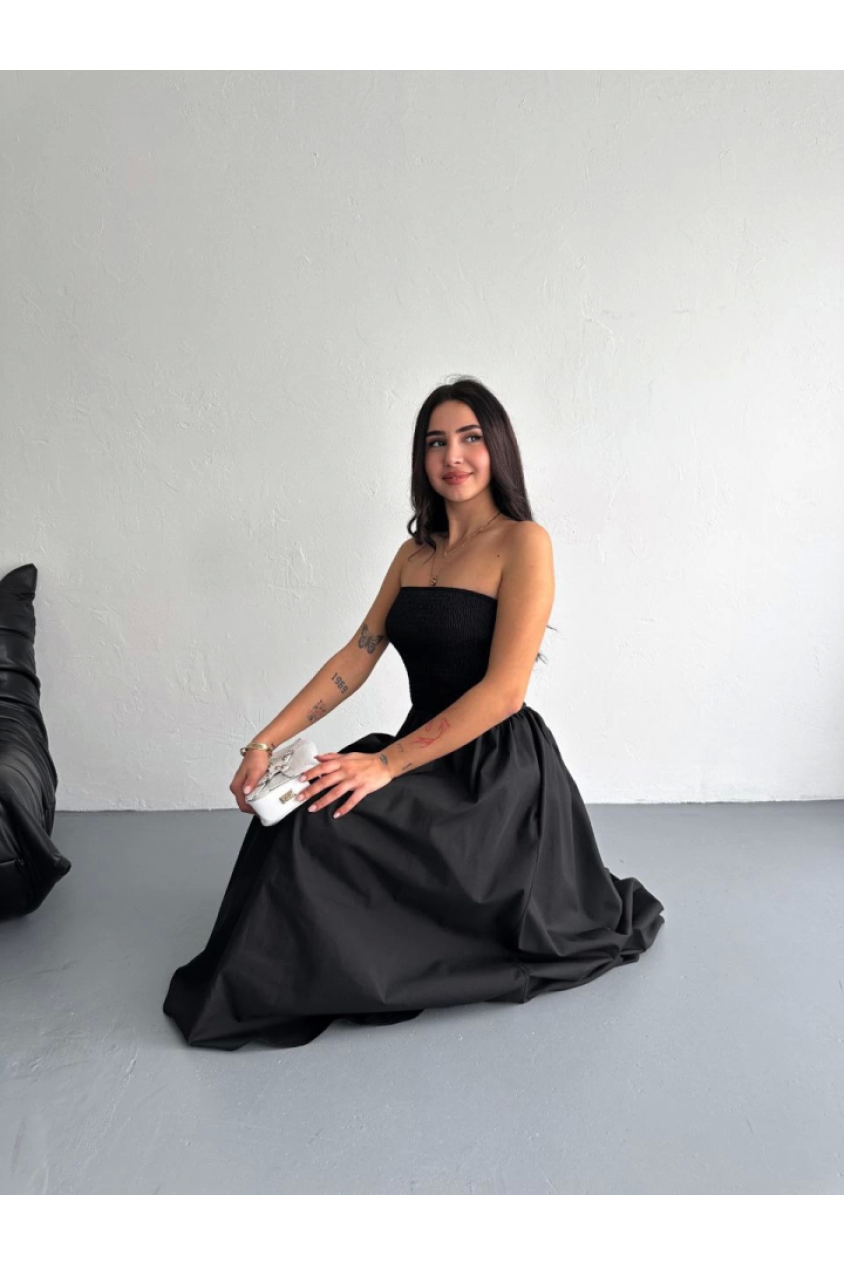 Straplez Pileli Elbise - Siyah