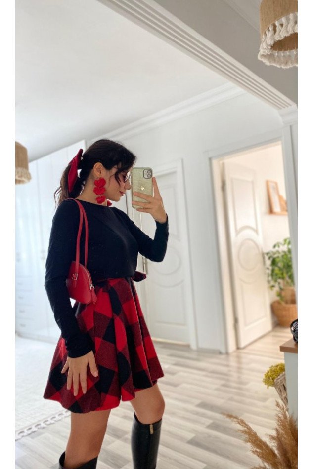 Kadın Uzun Kollu Bisiklet Yaka üst Viskon Alt Ekose Kısa Elbise