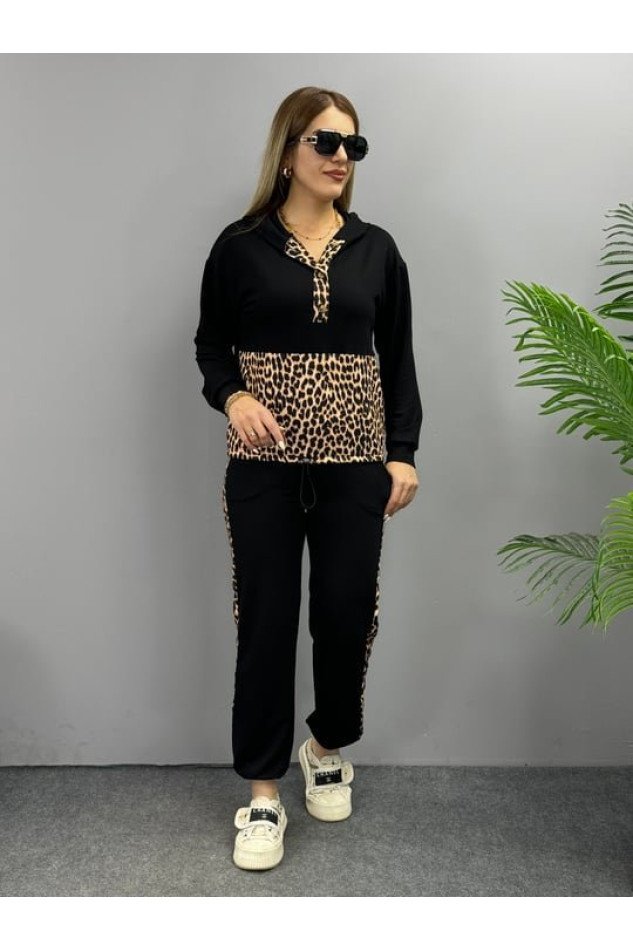 Kadın Uzun Kollu Leopar Detay Sweat Ve Yanı Leopar şerit Detay Pantolon Ikili Takım