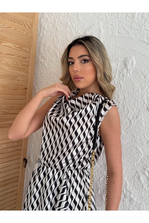 Kadın Degaje Yaka önden çapraz Detay Saten Midi Elbise