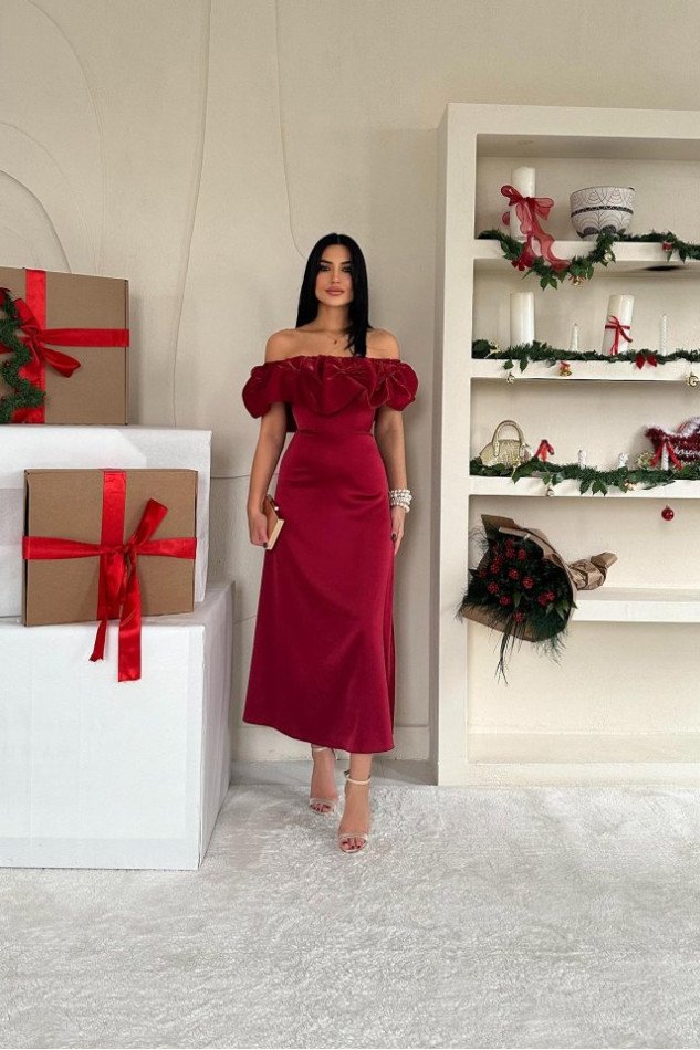 Bordo Omuz Büzgülü Saten Elbise