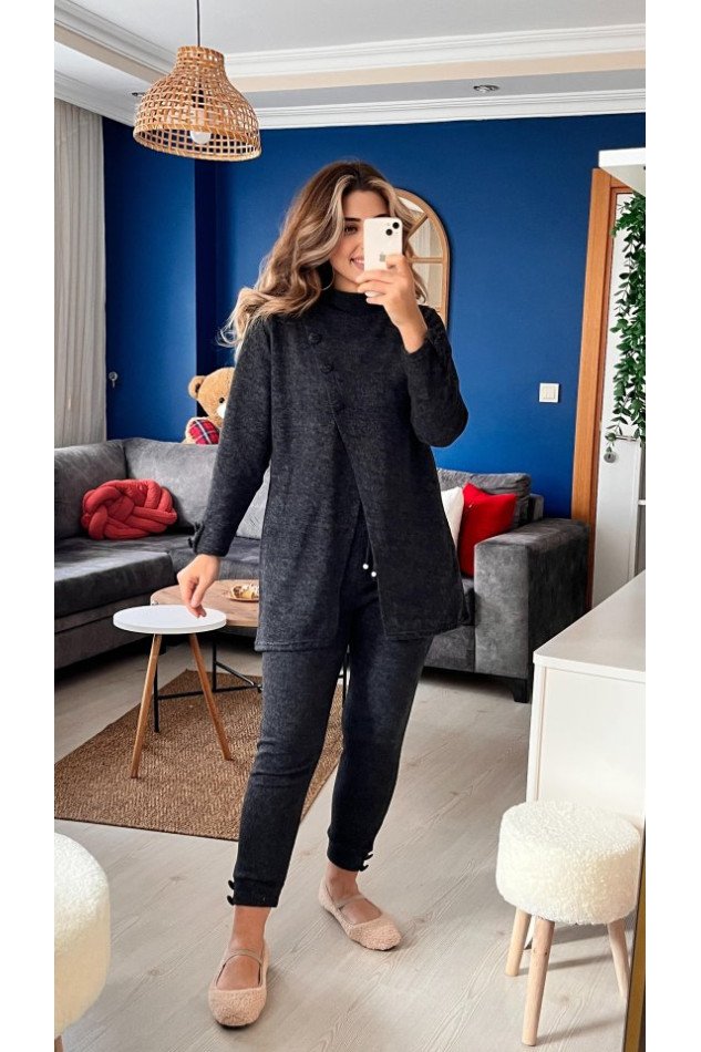 Kadın Uzun Kollu Balıkçı Yaka önden Düğmeli Bluz Ve Pantolon Yumoş Ikili Takım