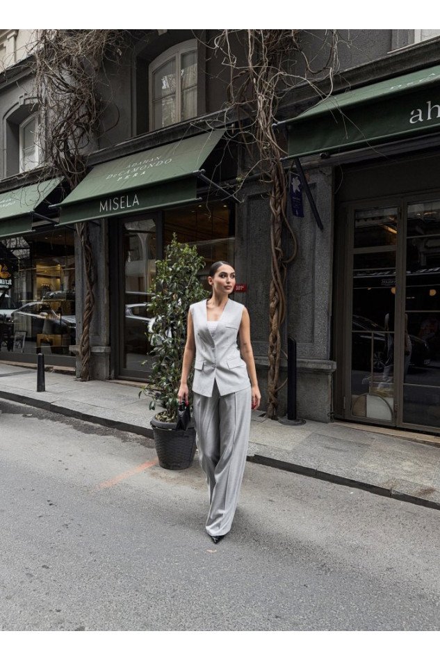 Poly Viscose Arkasi Düğme Ve Kemer Detayli Yelek Pantolon Takim