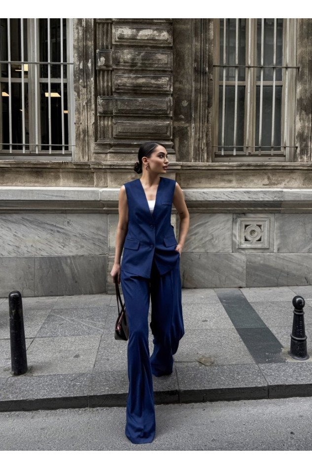 Poly Viscose Arkasi Düğme Ve Kemer Detayli Yelek Pantolon Takim