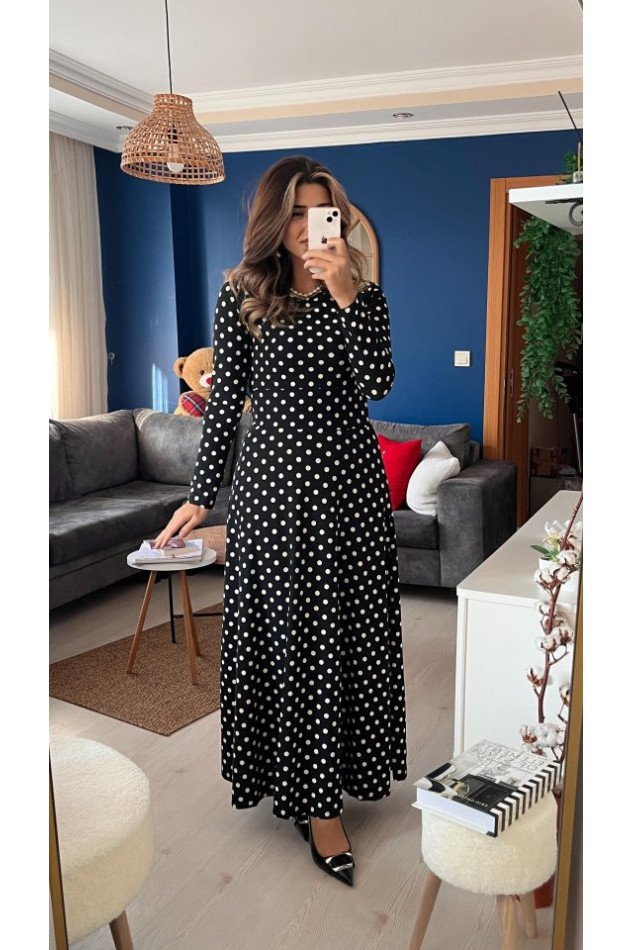 Kadın Krep Kumaş Uzun Kollu Tam Boy Puantiyeli Elbise 132 Cm